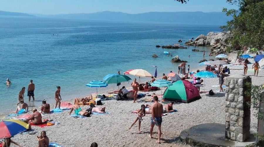 Accordi Lontani Apartment Nerezine Bagian luar foto